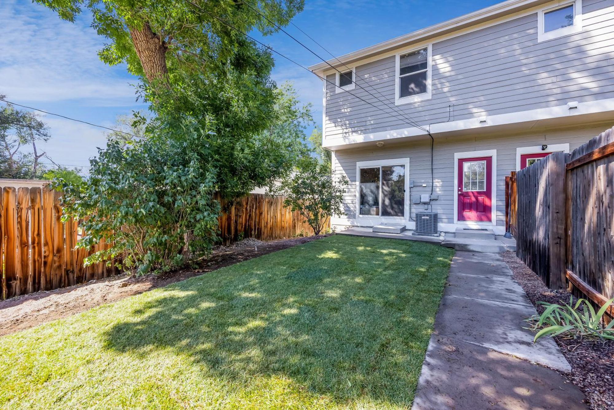 Cozy Downtown Retreat Apartment Colorado Springs Exterior photo